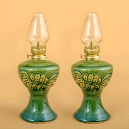 đèn dầu ban thờ chất gốm sứ Bát Tràng