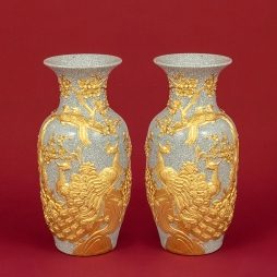 Tiểu Lộc Bình Công Đào men Rạn Gạo Nếp dát vàng