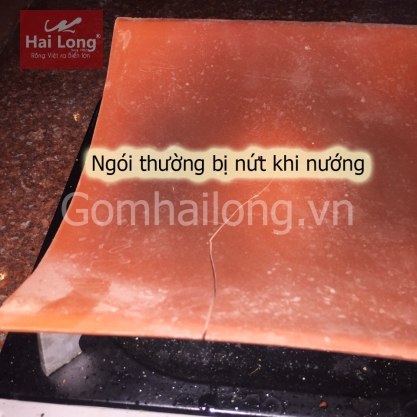 ngói nướng bị nứt vỡ