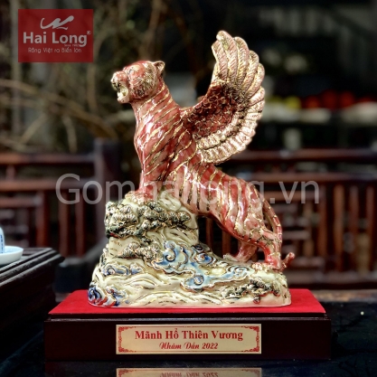 Xích hổ thiên vương - tượng hổ vẽ vàng