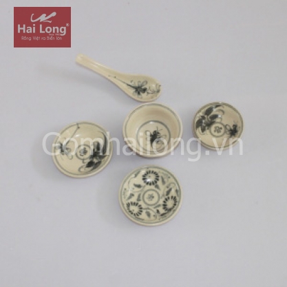 Bộ gia vị vẽ hoa cúc hoa văn tam thái cổ