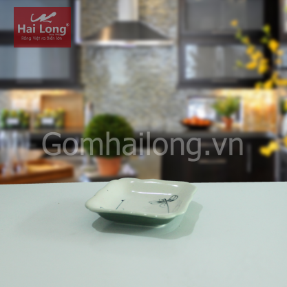 Đĩa muối vuông vẽ chuồn