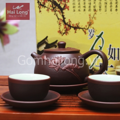 ấm trà tử sa gốm sứ Hải Long Bát Tràng
